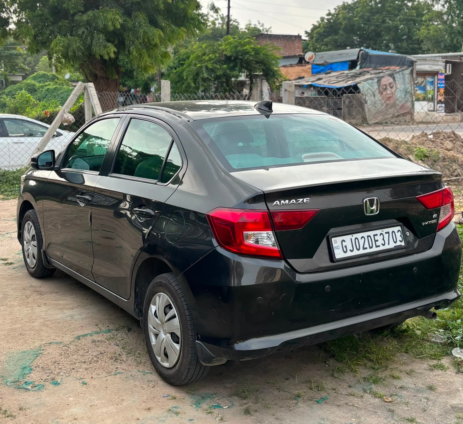 Honda Amaze S thumbnail 4
